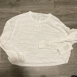 Lululemon Muscle Love (long-sleeve crop) - size 8